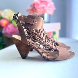 Vince Camuto Sandals Women 9.5M